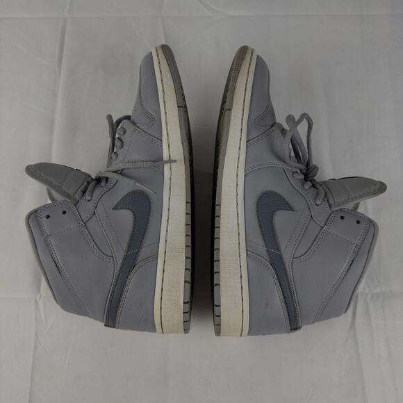 Nike Air Jordan 1 Mid Wolf Grey Men’s Size 8.5 Basketball Shoes Retro OG - Picture 11 of 16